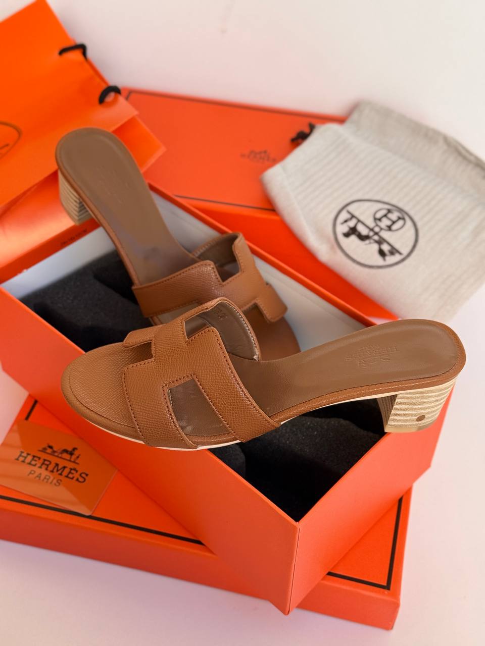 صندل هرمس