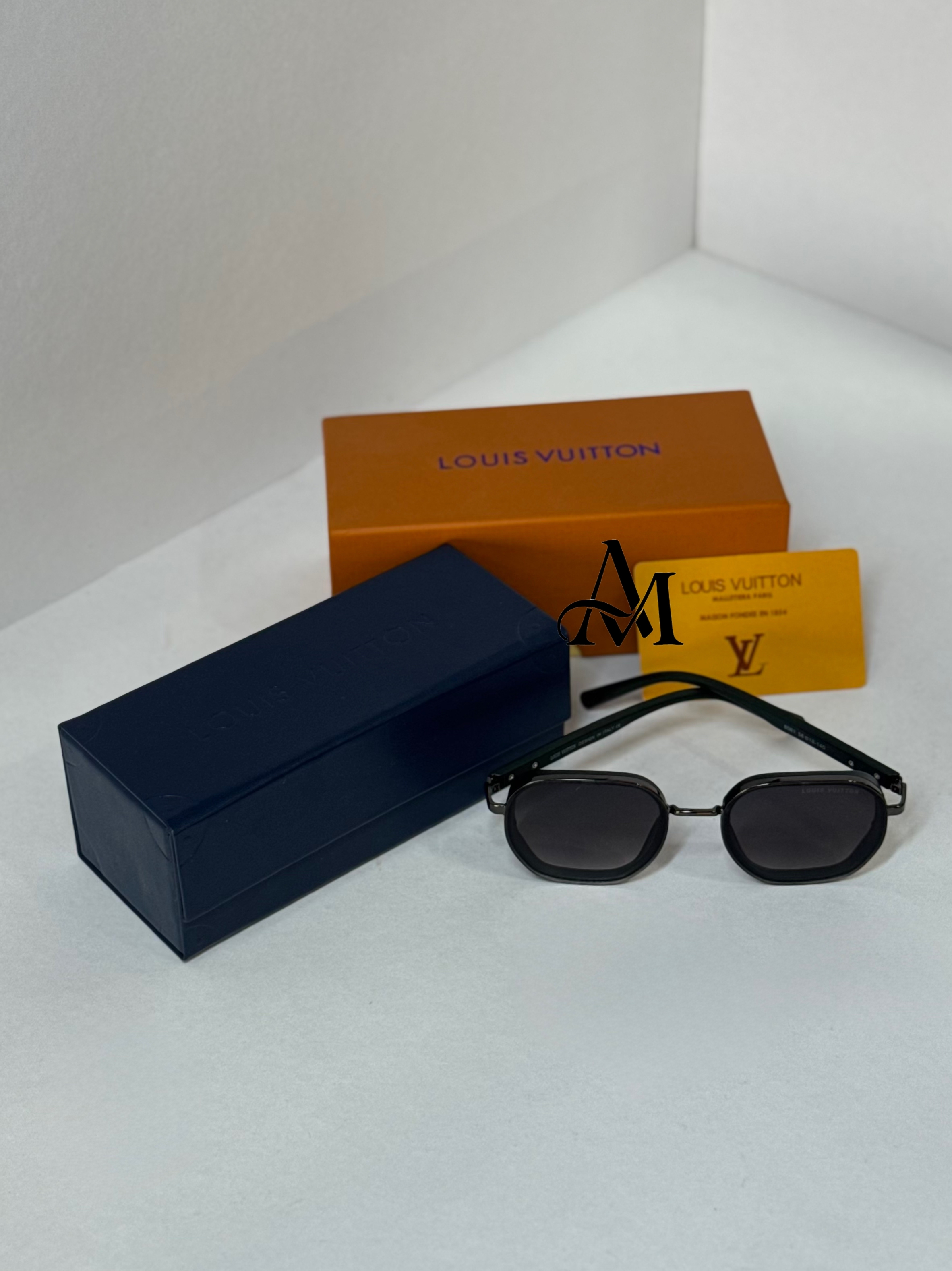 عینک لویی ویتون