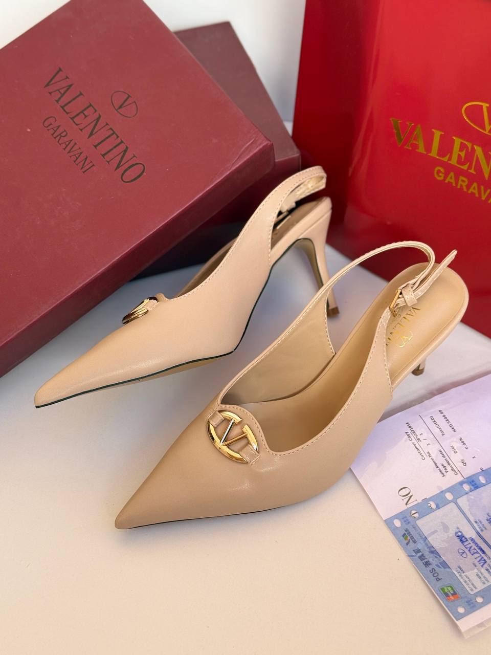 کفش مجلسی ولنتینو